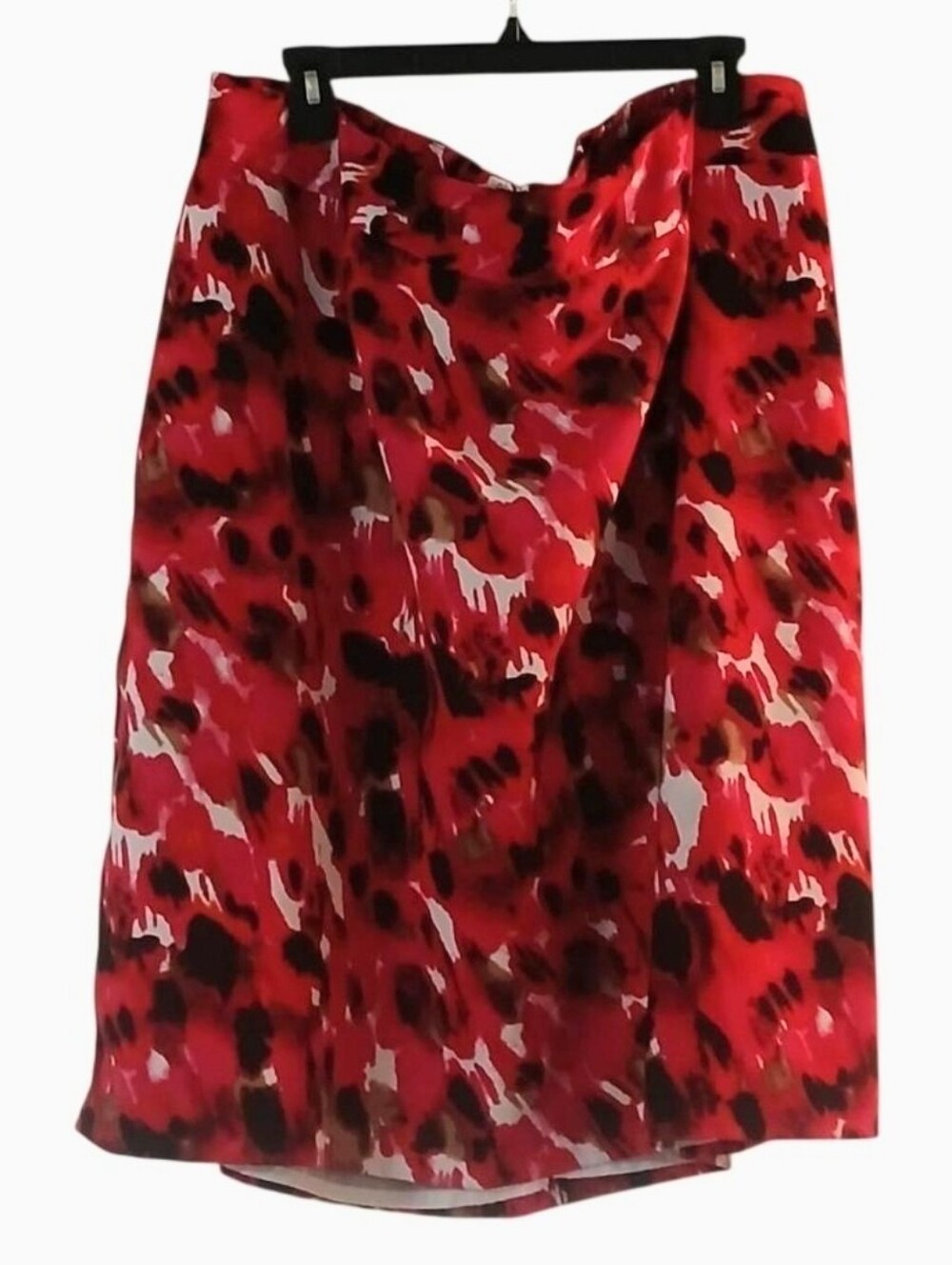 Cato Size 26/28W Skirt Red Pink Black White Tan Print
